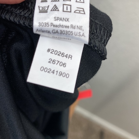 SPANX NWOT The Perfect Ankle Leggings Black size XL - Picture 7 of 12